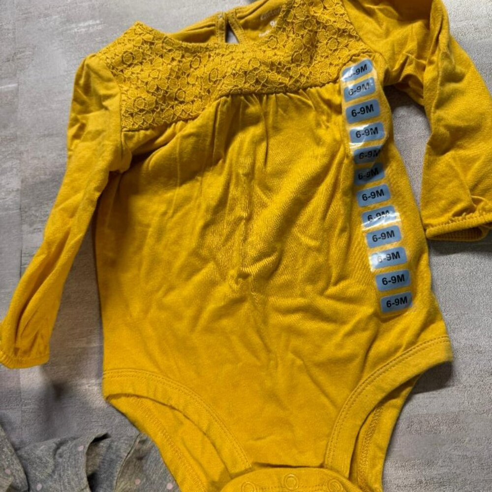 NWT Carter's Baby Girl's 4 Piece Long Sleeve BodySuits & Leggings Set 6-9 Months